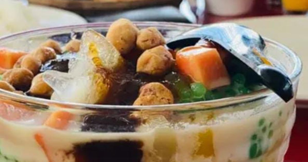 Segarnya Es Teler Makassar Kacang Besto, Primadona Buka Puasa Ramadan 2026