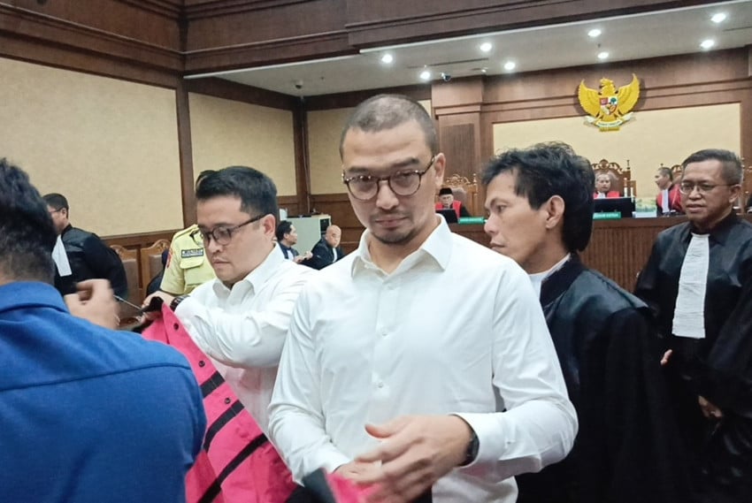 Mafia Minyak Terkapar, Hakim Ganjar Eks Petinggi PT OTM 13 Tahun Bui