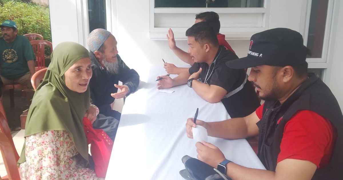 Pengobatan Gratis di Jampangkulon, Anggota DPRD Sukabumi Fraksi PDI Perjuangan Turun Langsung Layani Warga
