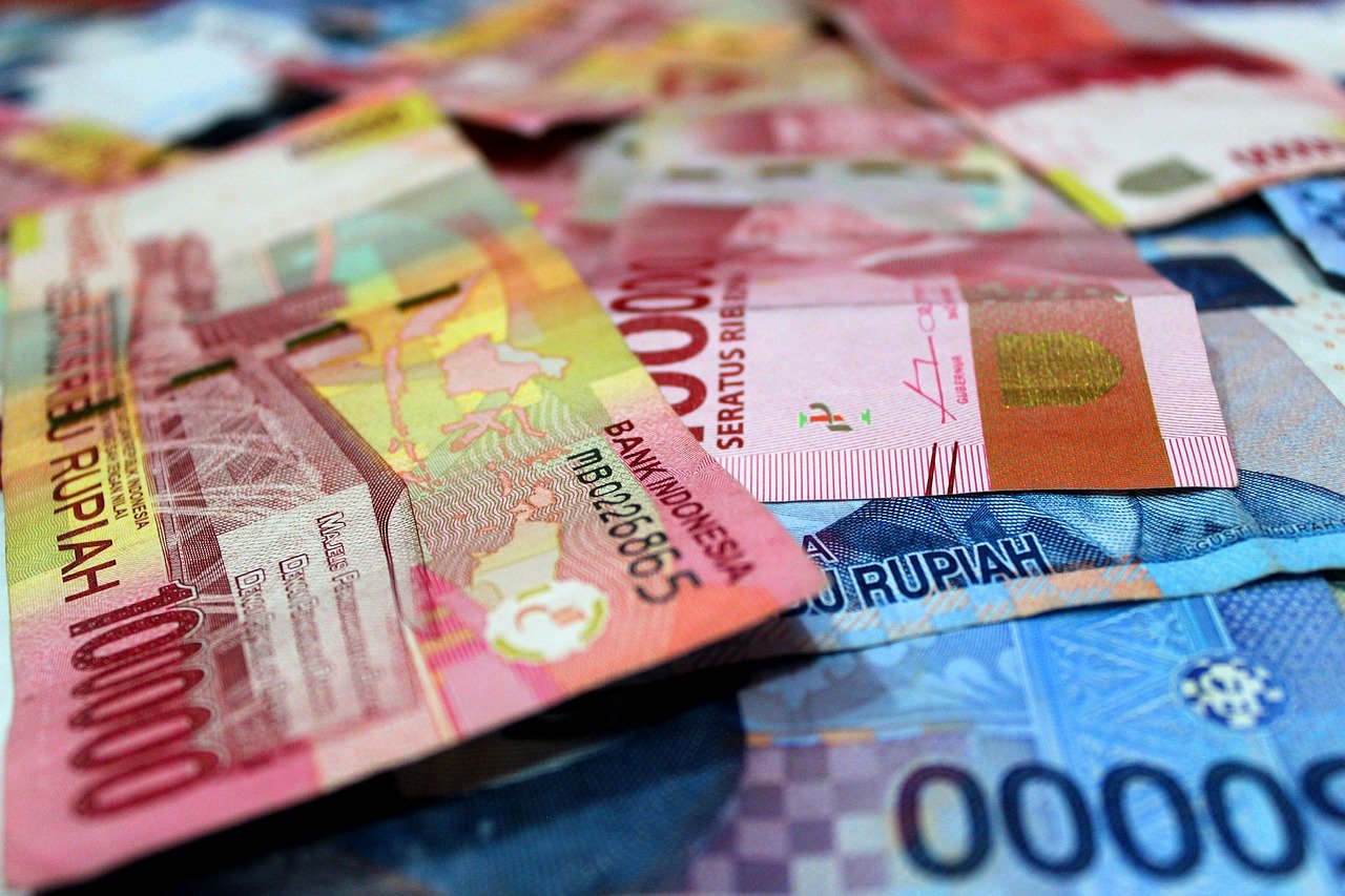 Cara Perbankan Indonesia Memitigasi Risiko Pelemahan Rupiah dan Gejolak Ekonomi Global