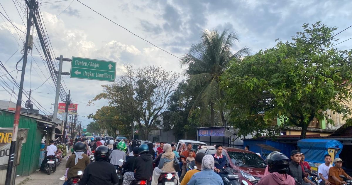 Warga Bogor Barat Macet Di Momen Libur Lebaran, Masyarakat Desak Pembangunan Jalan Leuwiliang - Rancabungur