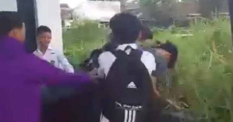 Polisi Usut Dugaan Duel 'Gladiator' yang Melibatkan Dua Pelajar SMP di Bojongherang Cianjur