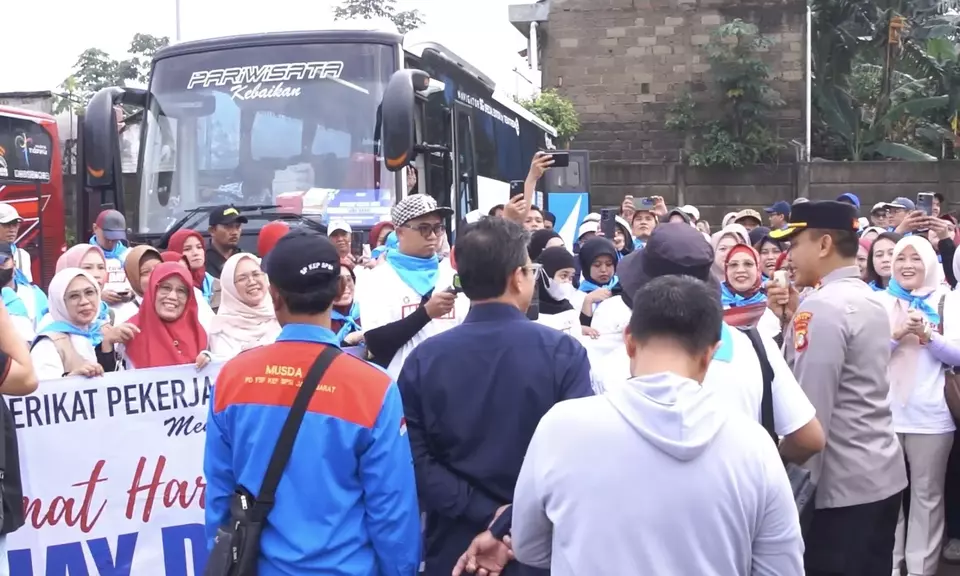 Ribuan Pekerja Depok Bergerak Serentak Menuju Ibu Kota Rayakan Hari Buruh