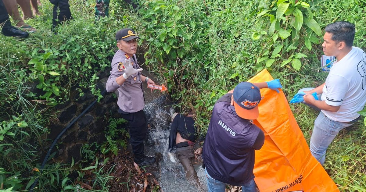 Penemuan mayat di selokan Cibatu Garut (Atu RF)