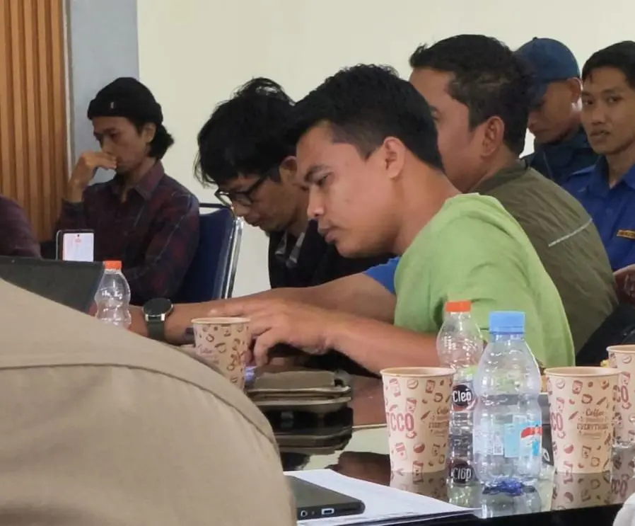 Kades Ciasihan Minta 10 Hari Bahas Tuntutan Warga