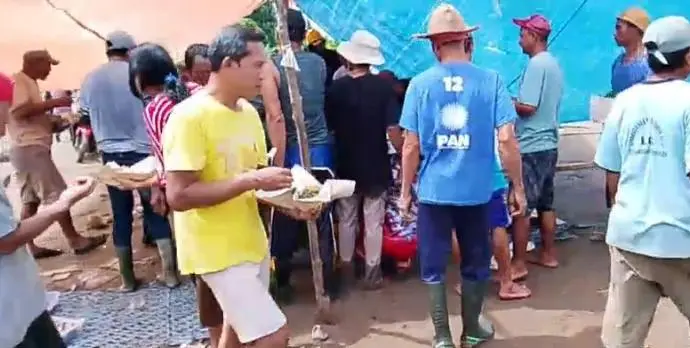 Warga Cikahuripan Rayakan Gotong Royong dengan Makan Bersama Penuh Kasih, Estafet Batu, Estafet Cinta
