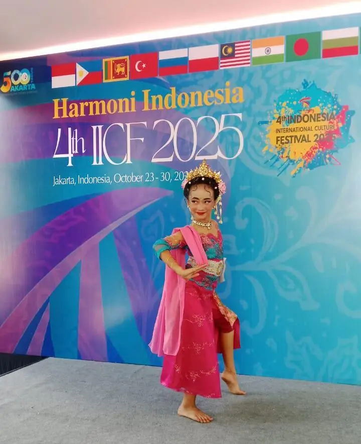 Calista Yara: Jaipongan Subang Mendunia di IICF 2025!