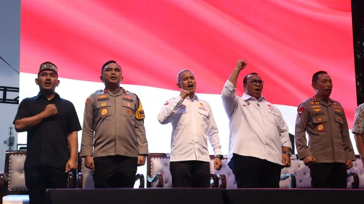 Solidaritas Nasional! Buruh Bekasi Gelar Apel Kebangsaan, Kapolri Hadir